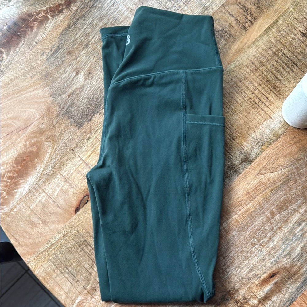 BuffBunny Rosa Pocket Leggings- Avo Green